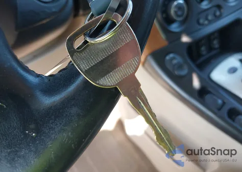 2007 Saturn Vue V6 из США, поврежденный, VIN 5GZCZ53457S863078